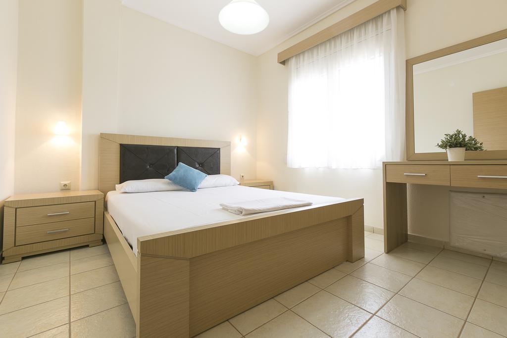 Olive Tree Apartments Fourka Exterior foto